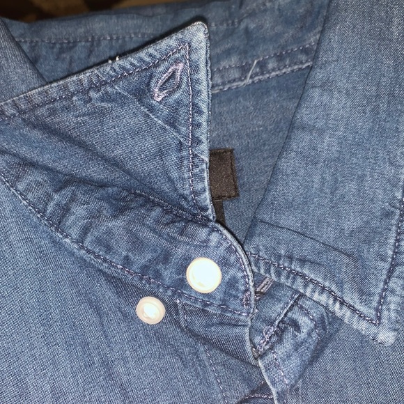 H&M Men's Medium Short Sleeve Shirt Button Up Blue Denim - Picture 3 of 6
